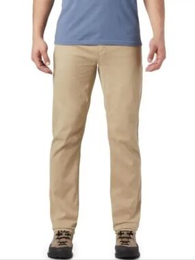 NWT Mountain Hardwear Mens KENTRO Pant 33/32 Tan Corduroy Hike Climbing Tapered